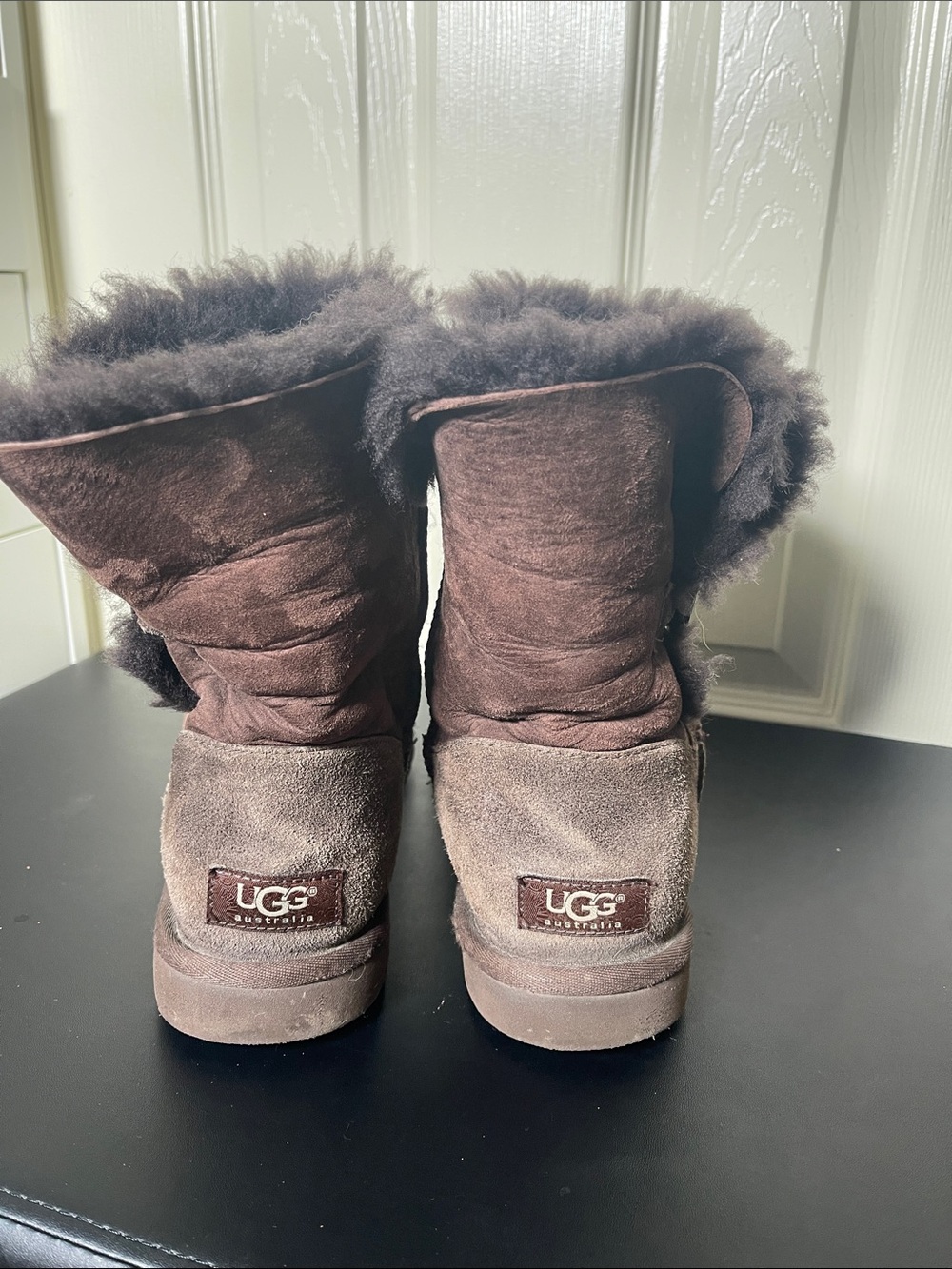 UGG Women's Short Shearling Boots - Chestnut Brown